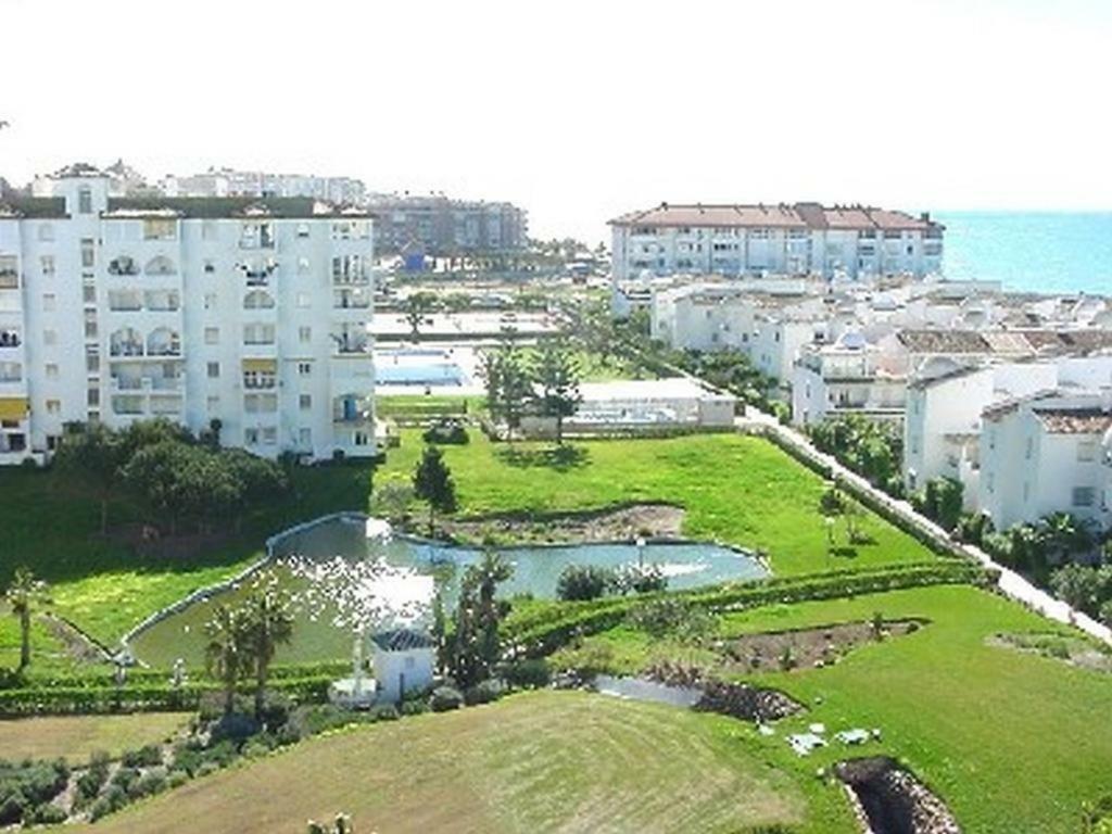 Apartment Apto. Urbanizacion Laguna Beach, 1ª Linea De Playa Torrox
